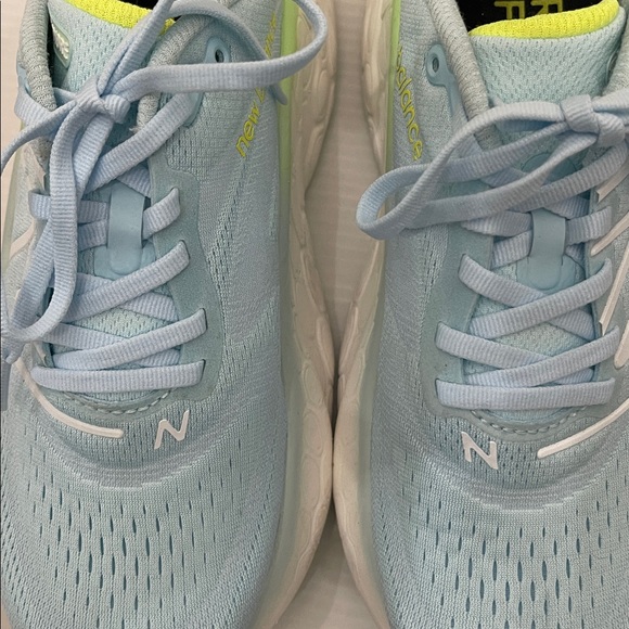 NEW BALANCE FRESH FOAM x MORE V4 RUNNING SNEAKERS WOMENS SIZE 7.5 - Picture 9 of 14